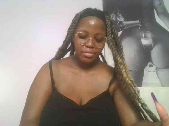 CuteTinkerbella webcam