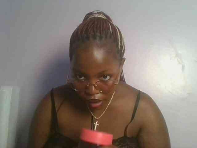 CuteTinkerbella webcam