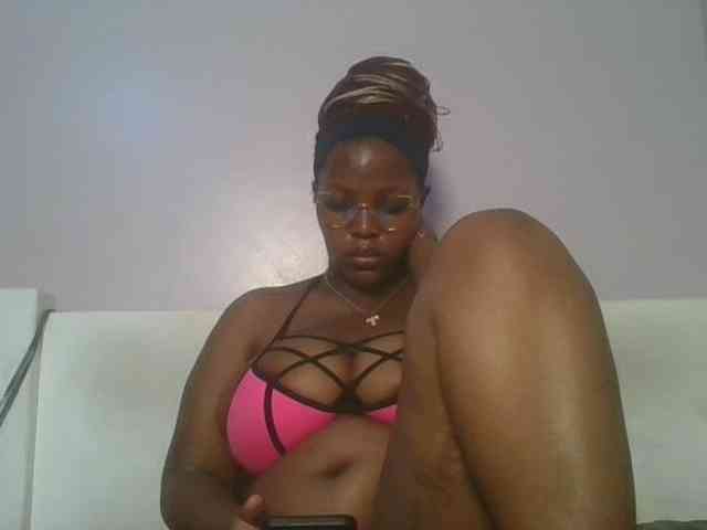 CuteTinkerbella webcam