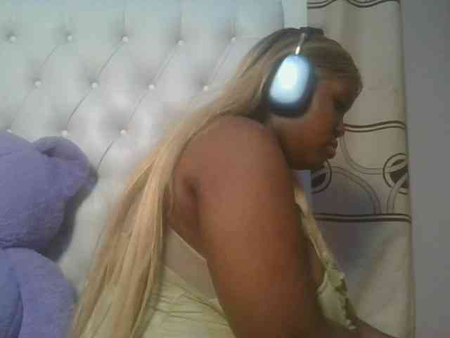 CuteTinkerbella Live Webcam on BongaCams