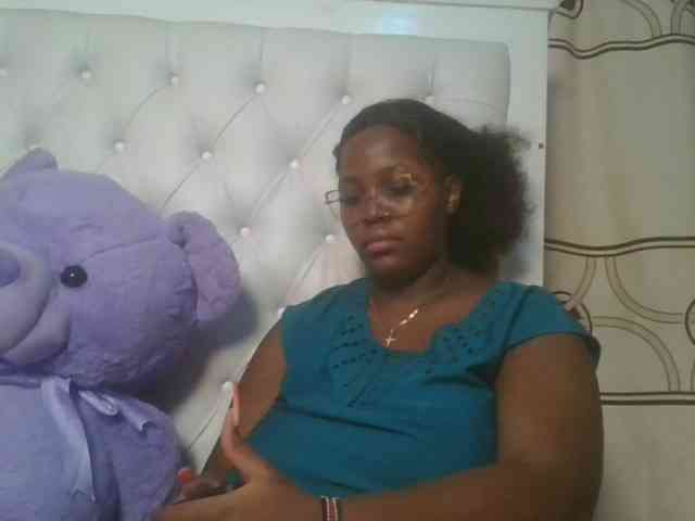 CuteTinkerbella webcam