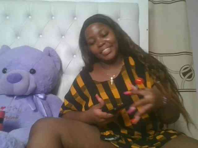 CuteTinkerbella webcam