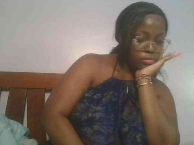 CuteTinkerbella webcam