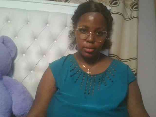 CuteTinkerbella webcam