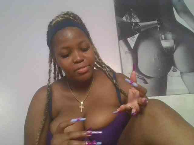 CuteTinkerbella webcam