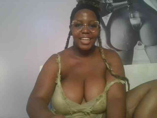 CuteTinkerbella webcam