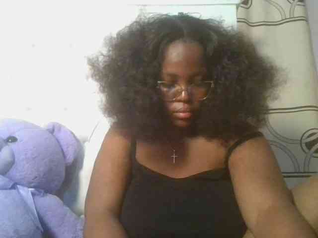 CuteTinkerbella webcam