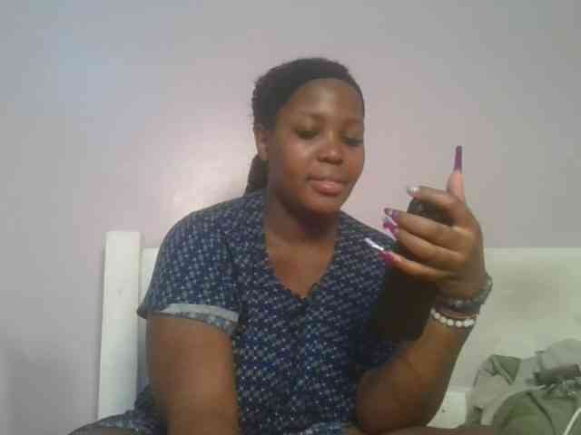 CuteTinkerbella webcam