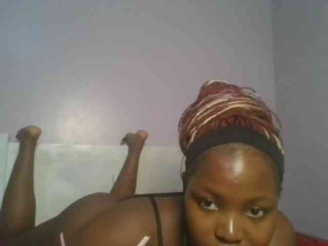 CuteTinkerbella webcam