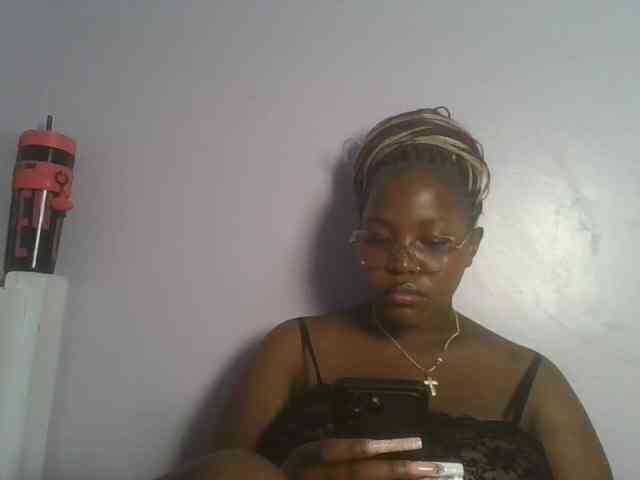 CuteTinkerbella webcam