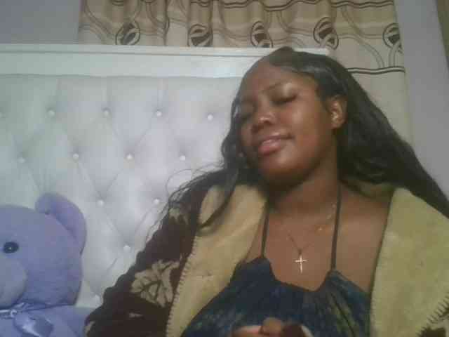 CuteTinkerbella webcam