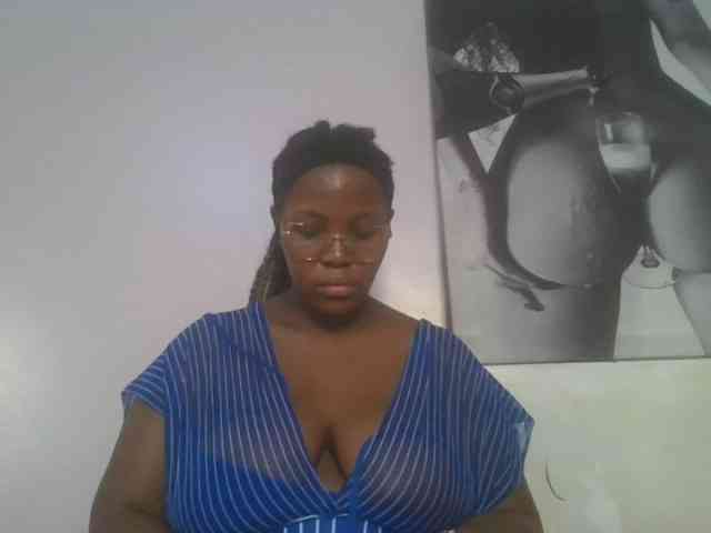 CuteTinkerbella webcam