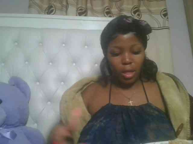 CuteTinkerbella webcam