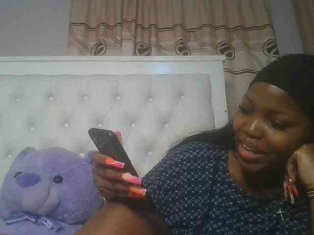 CuteTinkerbella webcam