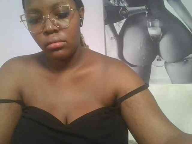 CuteTinkerbella webcam