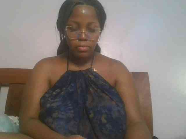 CuteTinkerbella webcam