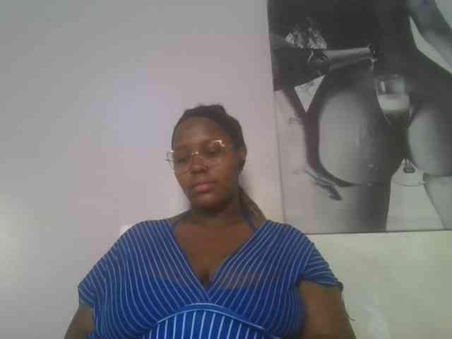 CuteTinkerbella webcam