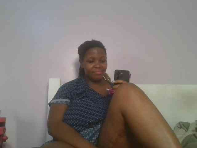 CuteTinkerbella webcam