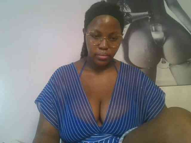 CuteTinkerbella webcam