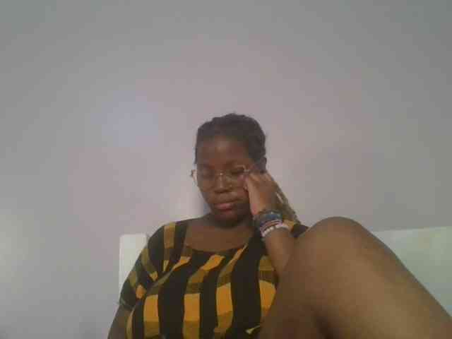 CuteTinkerbella webcam