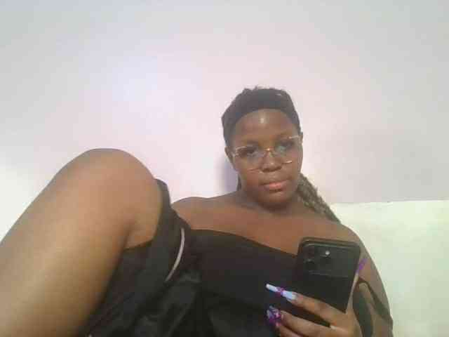 CuteTinkerbella webcam