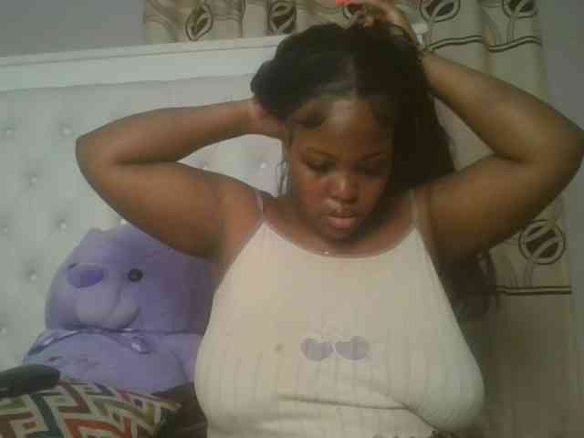 CuteTinkerbella webcam