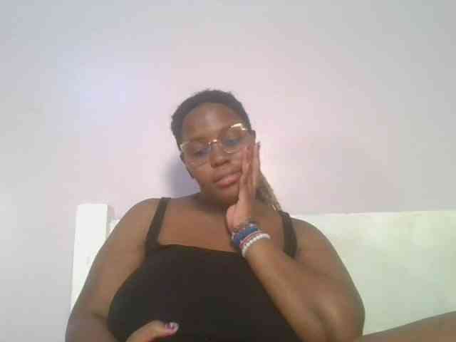 CuteTinkerbella webcam