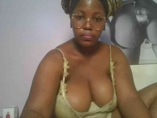 CuteTinkerbella webcam