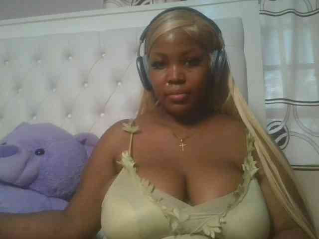 CuteTinkerbella webcam