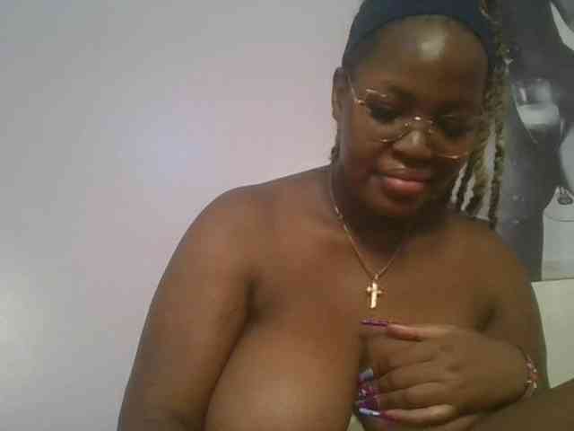 CuteTinkerbella webcam