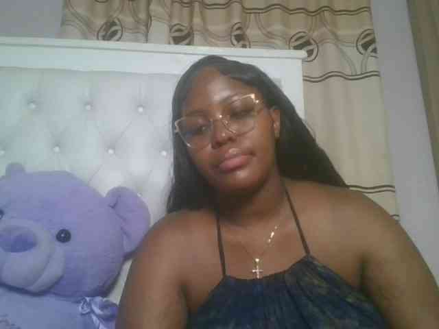 CuteTinkerbella webcam