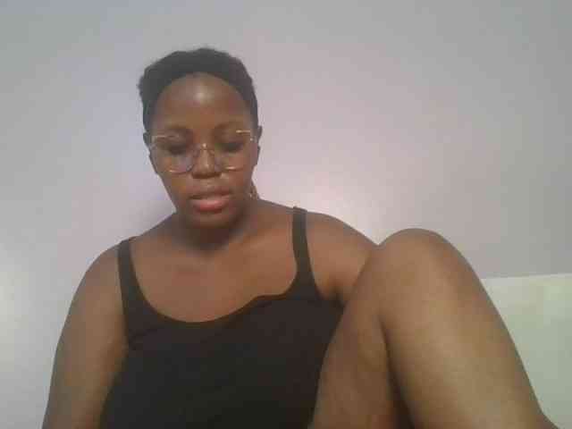 CuteTinkerbella webcam