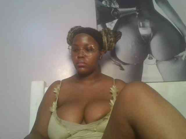 CuteTinkerbella webcam