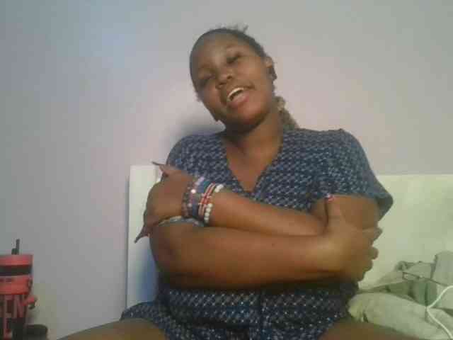 CuteTinkerbella webcam