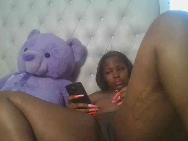 CuteTinkerbella webcam