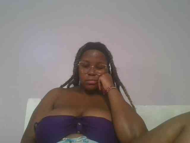 CuteTinkerbella webcam