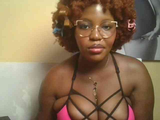 CuteTinkerbella webcam