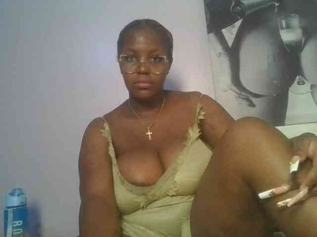 CuteTinkerbella webcam