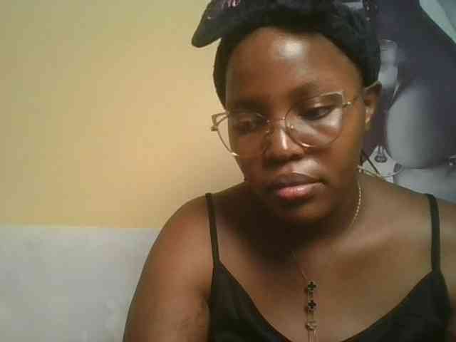 CuteTinkerbella webcam