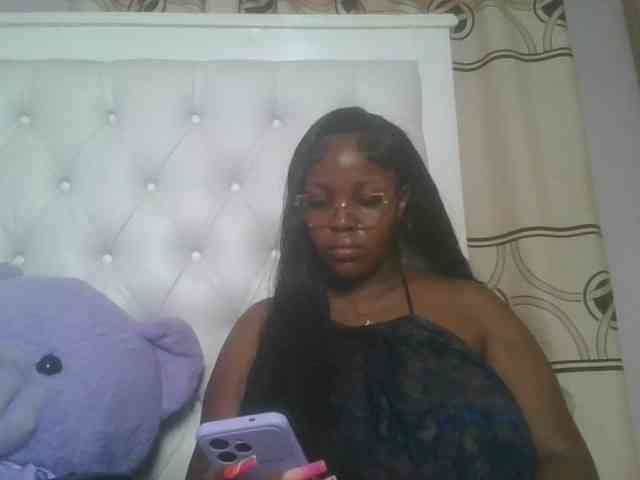 CuteTinkerbella webcam