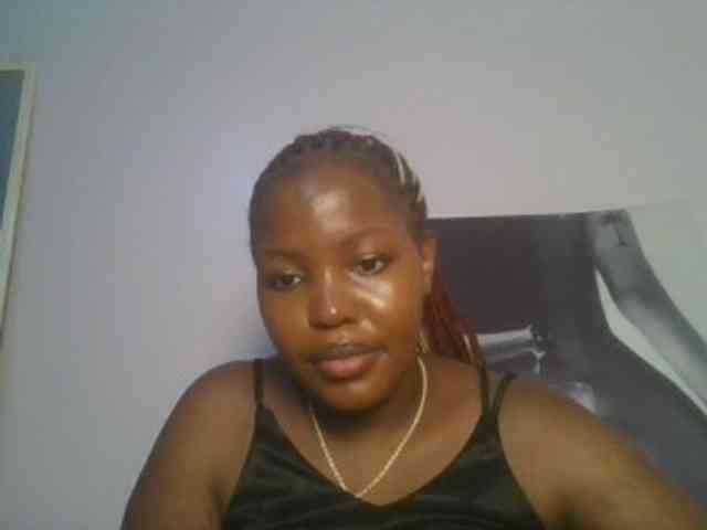 CuteTinkerbella webcam