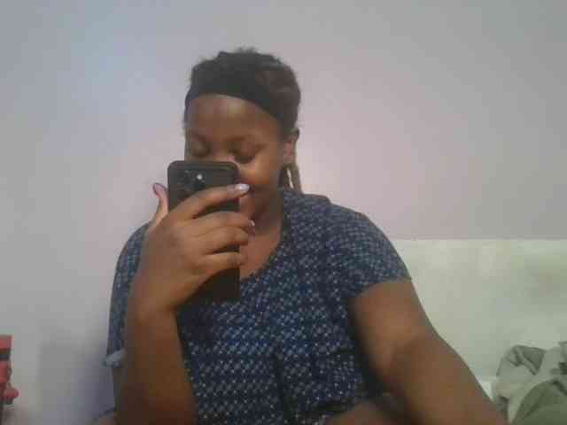 CuteTinkerbella webcam