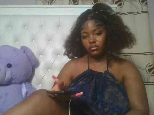 CuteTinkerbella webcam