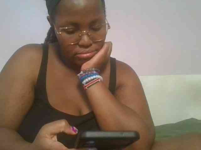 CuteTinkerbella webcam