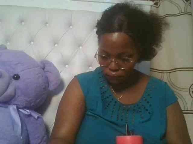 CuteTinkerbella webcam