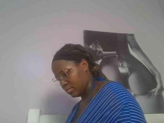 CuteTinkerbella webcam