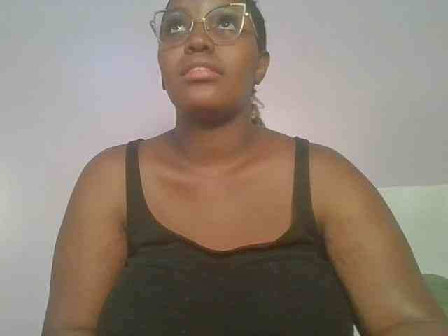 CuteTinkerbella webcam