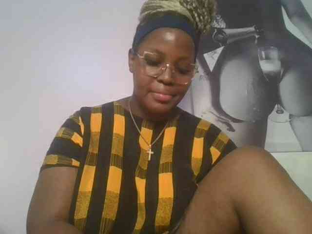 CuteTinkerbella webcam