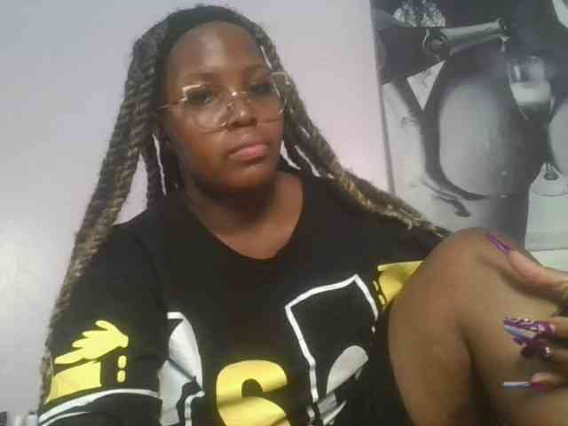 CuteTinkerbella webcam