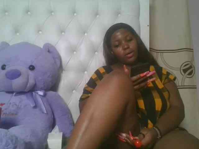 CuteTinkerbella webcam